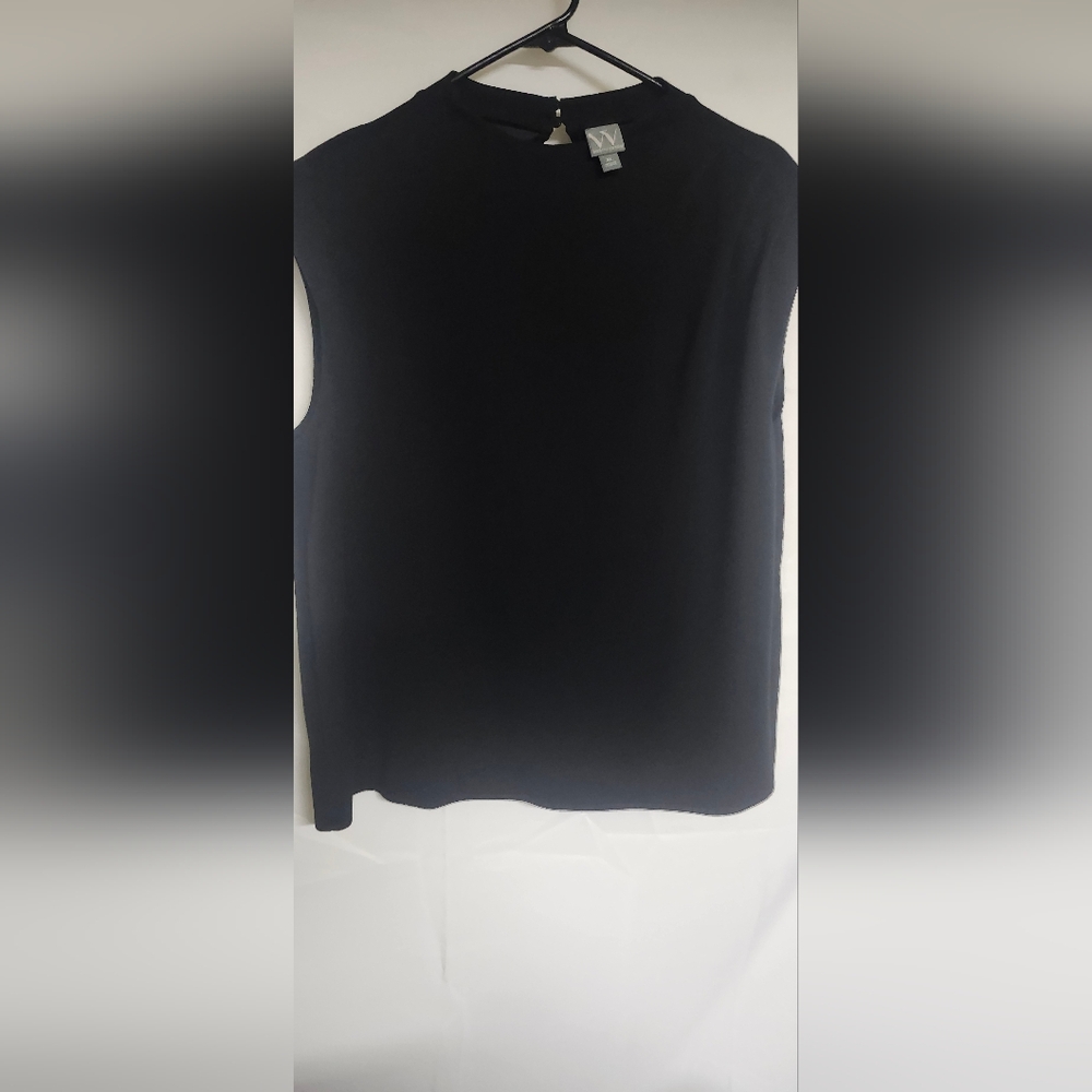 Worthington Black Sleeveless Blouse
